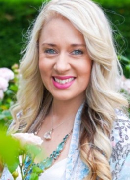 Natalie Finn_Author_Soul Discovery Oracle_Animal Dreaming Publishing